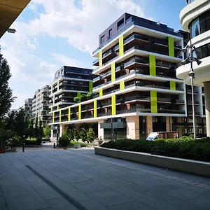 Corvin Promenade With Free Parking , Budapeszt Węgry